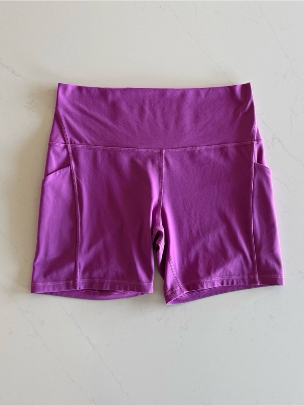 lululemon align 6” pockets